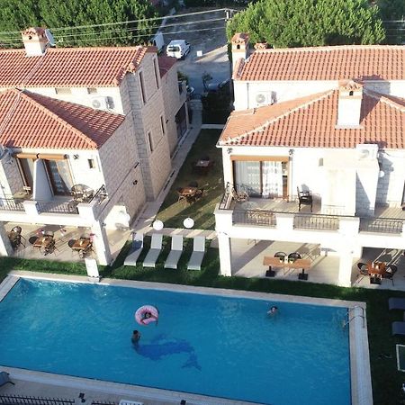 Fizzio Alacati Hotel エクステリア 写真