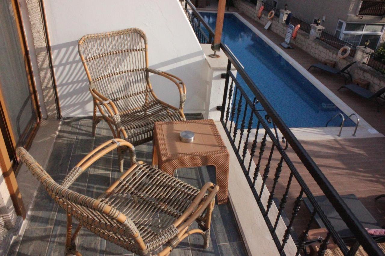 Fizzio Alacati Hotel エクステリア 写真